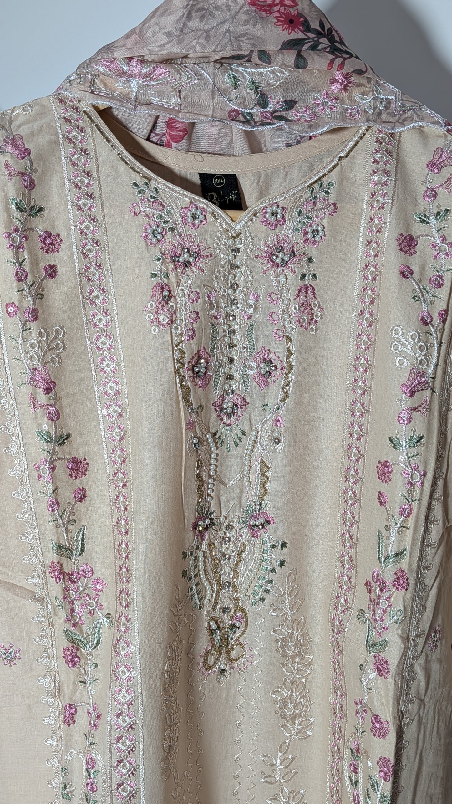 Bilqis B 205 Readymade Lawn Cotton Pakistani Salwar Kameez