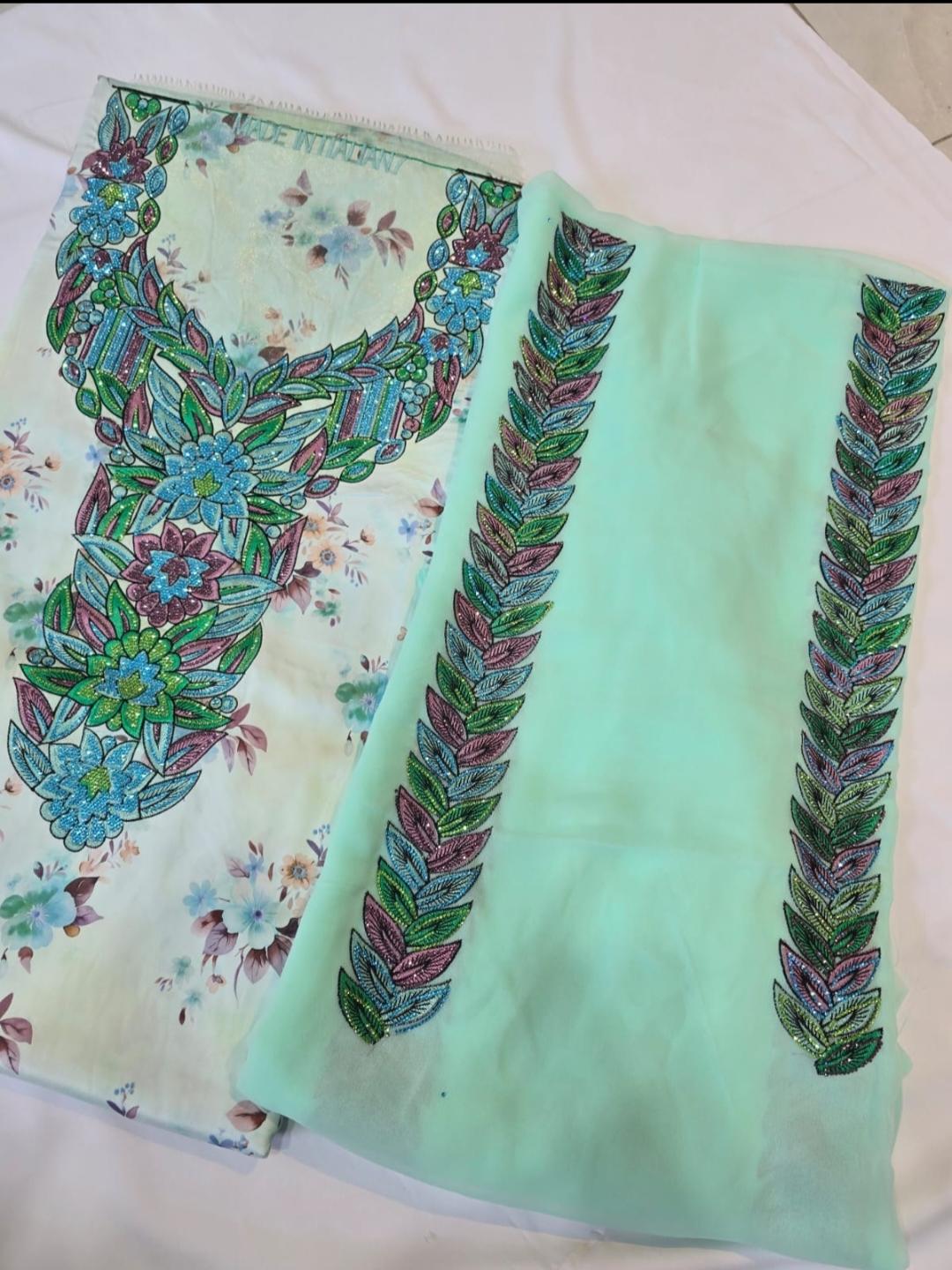 Mukhaweer with Bisht