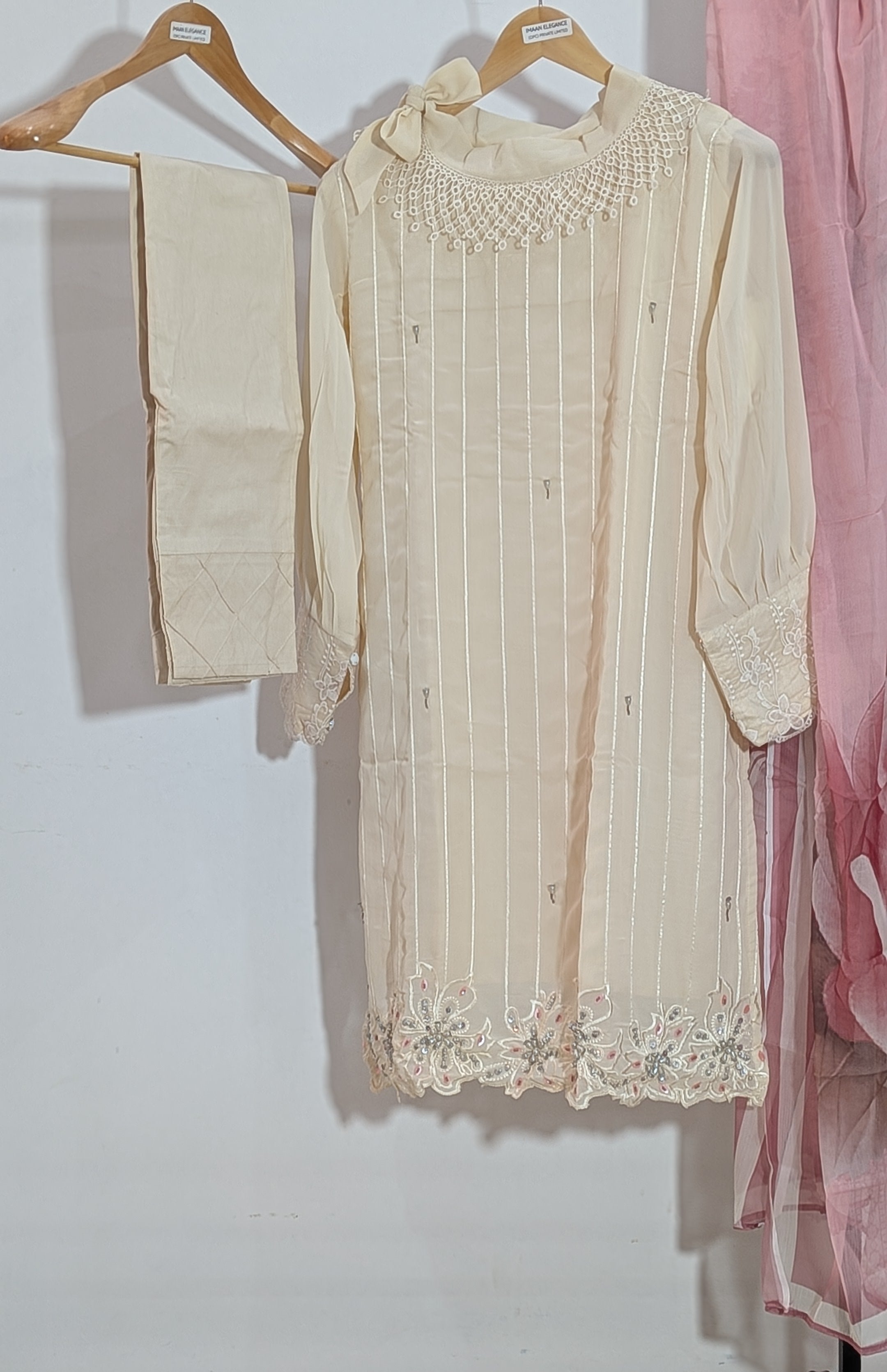 Vintage Ivory Lurex Suit Set | Crochet Lace & Shibori Edition