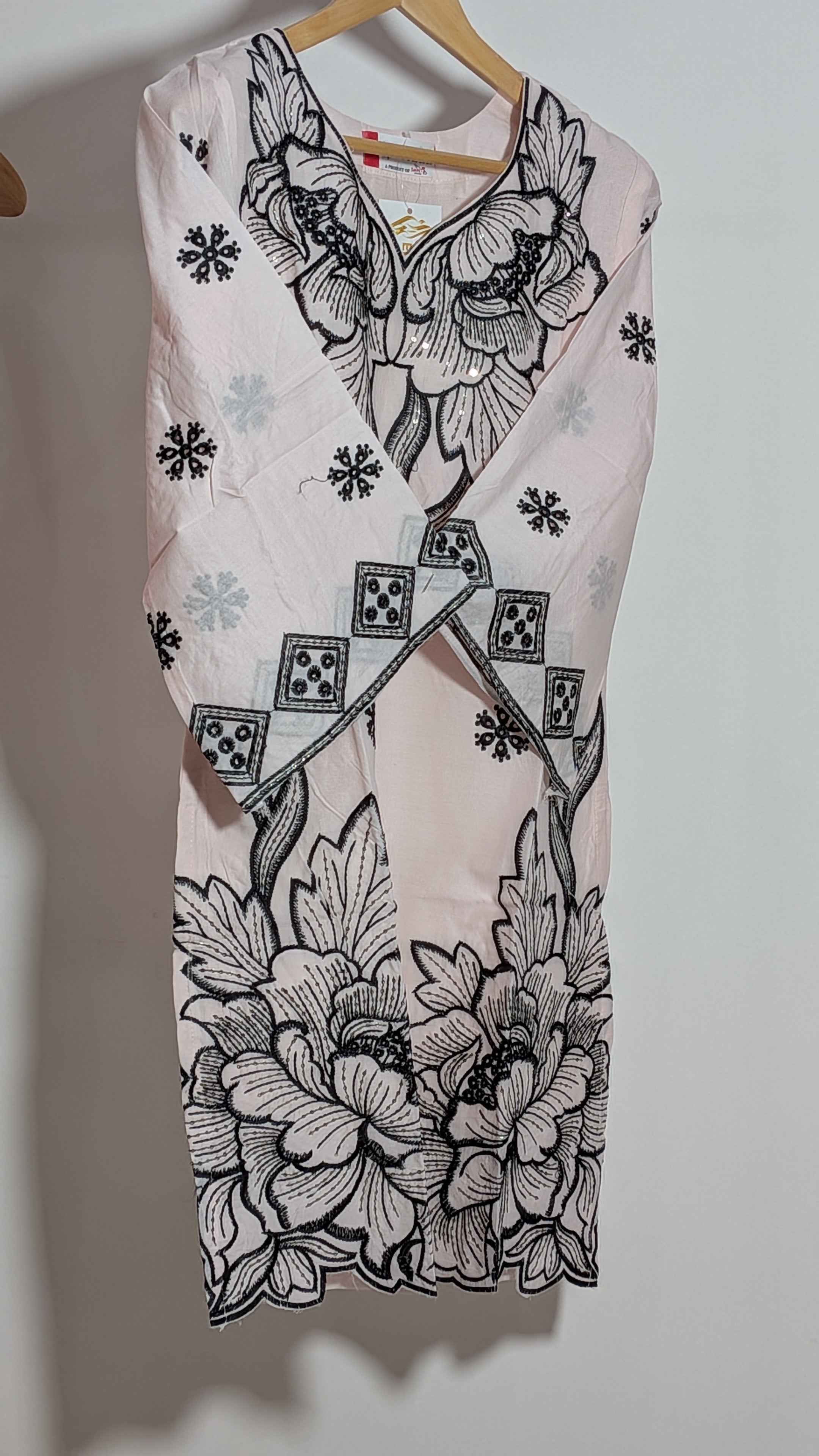 Blush & Obsidian Bold Floral Embroidered Suit Set