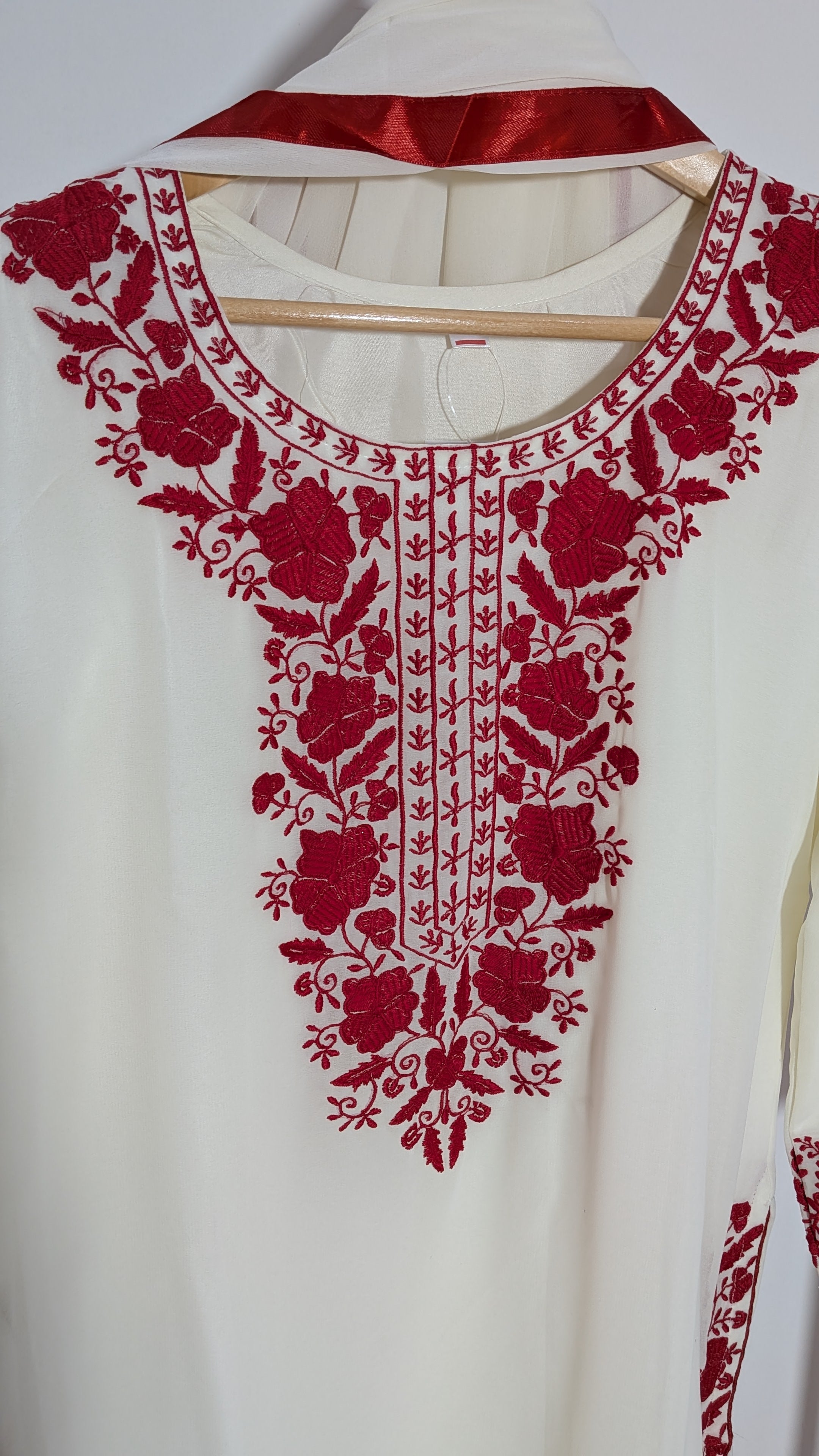 Ivory & Crimson Floral Resham Suit Set | Classic Embroidered Edition