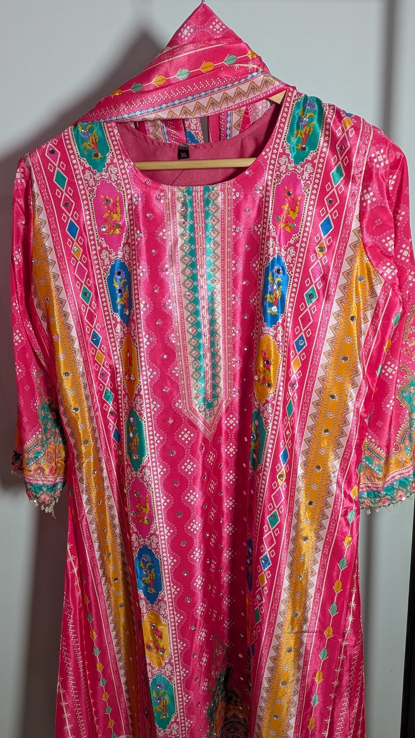 Vibrant Hot Pink-Red Rajwadi Printed Suit Set | Festive Silk-Blend Edition