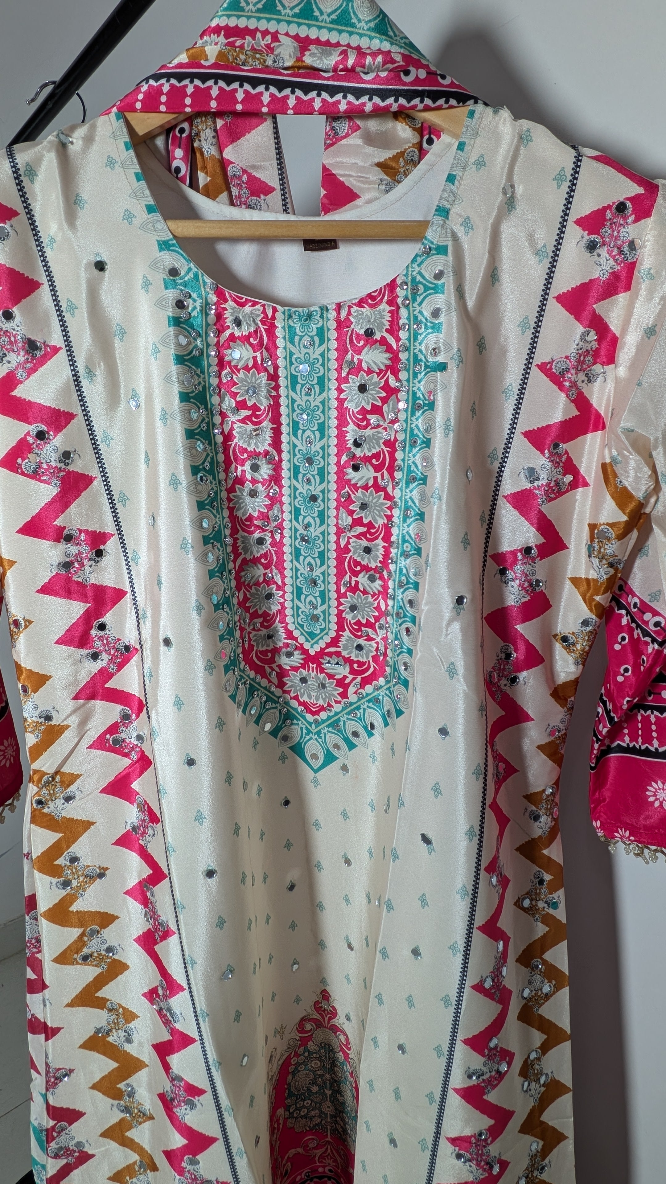 Ivory & Crimson Chevron Rajwadi Flared Suit Set | Mirror-Embellished Edition