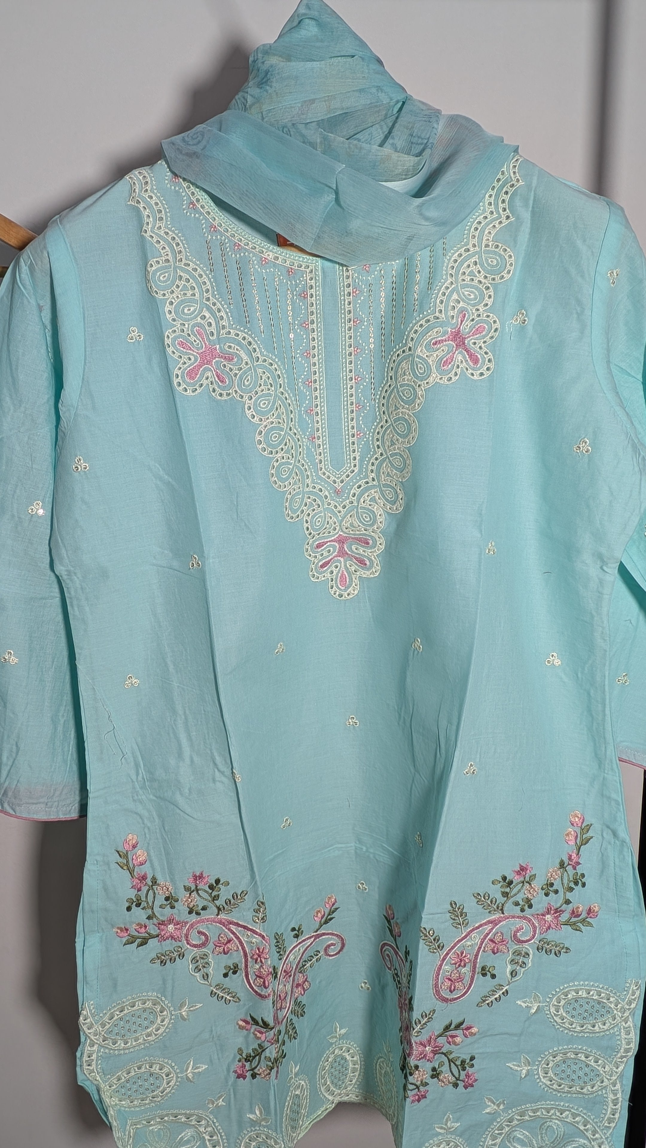 Sky Aqua Paisley Embroidered Suit Set | Scalloped Floral Edition